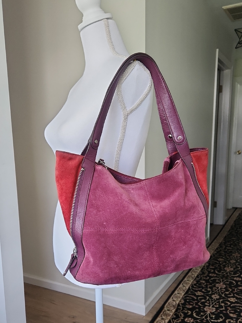 Tignanello Expandable Suede Leather Colorblock Shoulder Bag Purple Red Zippers